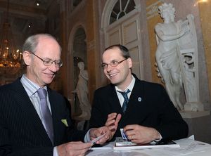 Jan Callewaert and Stanislav Vlcek waren als internationale Gäste zum Schulschachkongress geladen